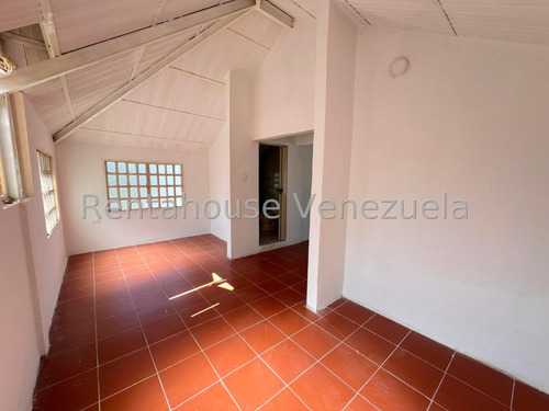 Casa En Cagua Santa Rosalia, Calle Privada Con Terreno (para Diseñar). Ljsa 25-21613