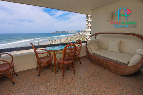 Cad Torre Uno 905. Terraza Con Vista Frontal Al Mar