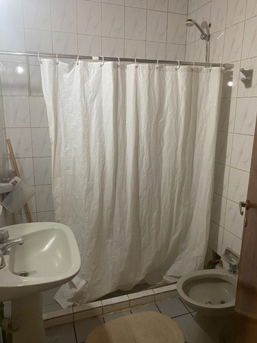 Casa Mixta Cerca De La Rotonda Del Avion!
