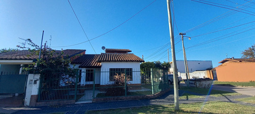 Venta De Casa 3 Dormitorios En Barrio El Rocio, Bosques, Florencio Varela