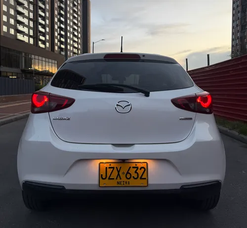 Mazda 2 1.5 Touring