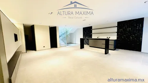 Lujosa Casa Nueva En Venta Villa Verona Zona Andares Zapopan