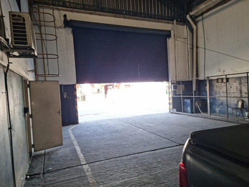 Imagen 6 de 7 de Excelente Galpón En Zona Industrial Ballester