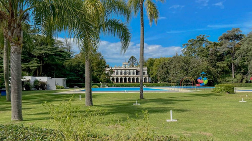 Venta Casa 3 Dormitorios Y Pileta Country El Carme