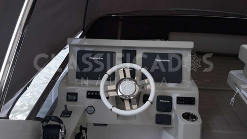Imagem 7 de 15 de Azimut 56 - 2017 - 2x Volvo D11 Ñ Intermarine Sessa Sedna Nx