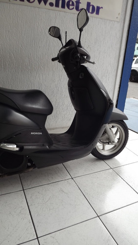 Honda Lead 110 2012 Preta