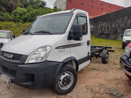 Iveco Daily 35s14 2018 Unico Dono Raro Estado De Conservação