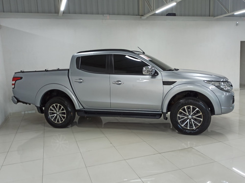 L200 Triton Hpe-s 2020 Com 12 Mil Km
