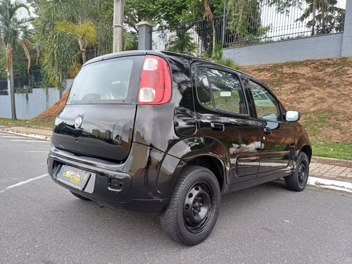 Fiat Uno Uno Vivace 1.0 8V (Flex) 4p