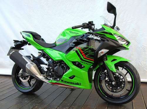 Kawasaki Ninja 400 Krt Réplica