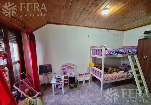 Imagen 8 de 14 de Venta De Casa 3 Ambientes Con Cochera, Patio, Quincho Y Parrila En Berazategui (27158)