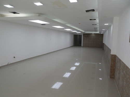 Local Comercial En Alquiler En Puerto La Cruz