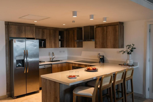 Renta Apartamento En Primera Linea De Playa, Punta Palmera, Cap Cana, Punta Cana