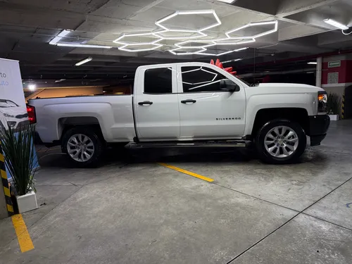 Chevrolet Silverado 4.3 2500 Cab Ext Ls V6 4x2 At
