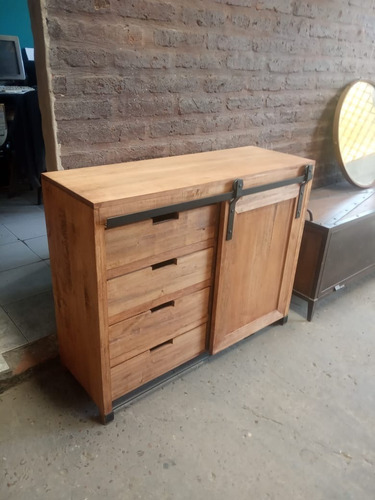 Imagen 4 de 10 de Mueble De Madera Con Cajonera Y Puerta Granero Aparador