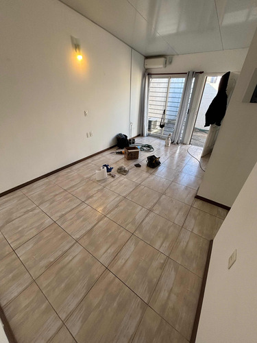 Apto Tipo Casa Dos Dormitorios Parrillero