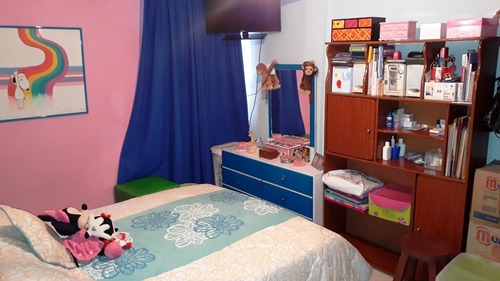 Imagen 6 de 9 de Venta Casa Urb. Lomas Del Este, Valencia
