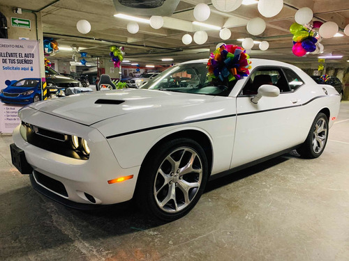 Imagen 1 de 13 de Dodge Challenger 3.6 Black Line V6 At 2015