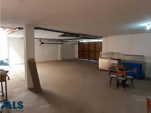 Casa Amplia En Sector Tranquilo(mls#242432)