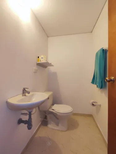 Apartamento En Arriendo En Prados Del Este. Cod A30713