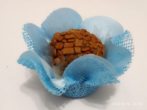 Imagem 5 de 9 de 100 Forminha P Doces Modelo Flor Dupla Tela Escócia E Tecido