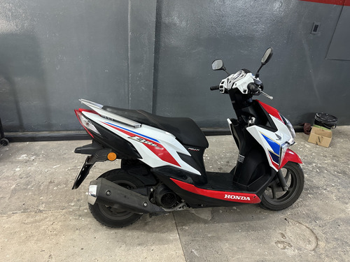 Honda Elite 2018 Titular Al Día
