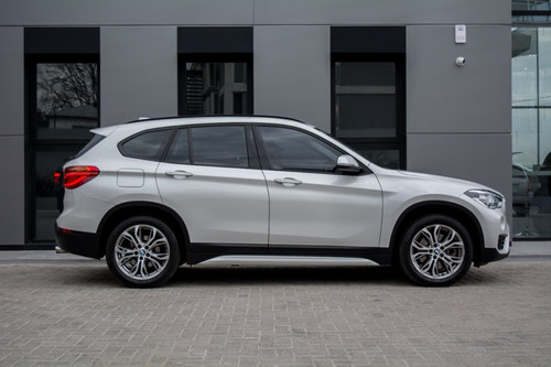 Imagen 4 de 18 de Bmw X1 20 I Sdrive Sport Line