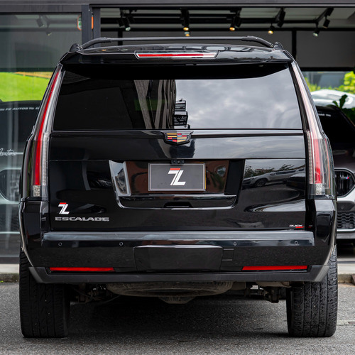 Cadillac Escalade 6.2