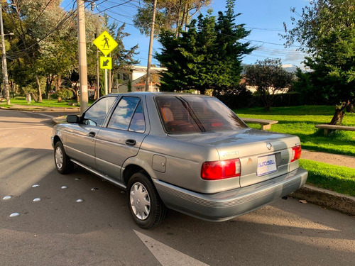 Nissan Sentra B13