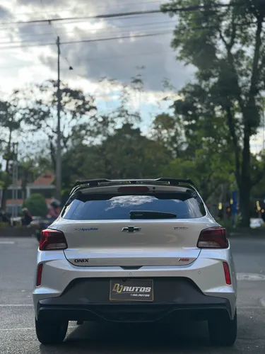 Chevrolet Onix 1.0T Rs Mt