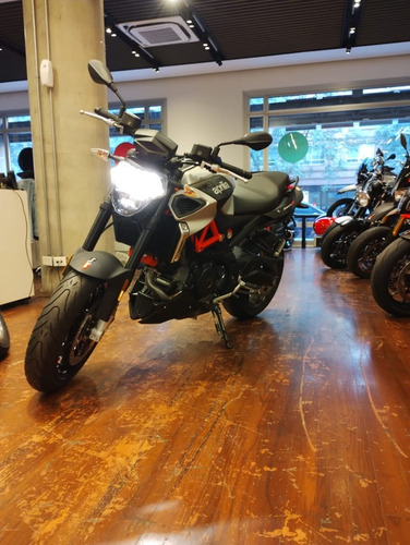 Imagen 3 de 15 de Aprilia Shiver 900 Año 2020