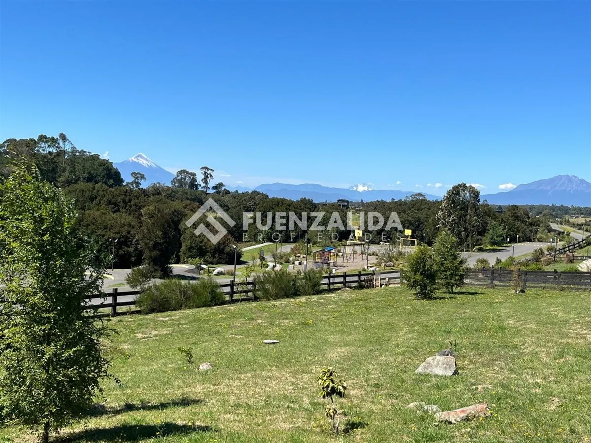 Imagen 2 de 20 de Vendemos Casa Con Vista Y Quincho En Reserva Santa Clara