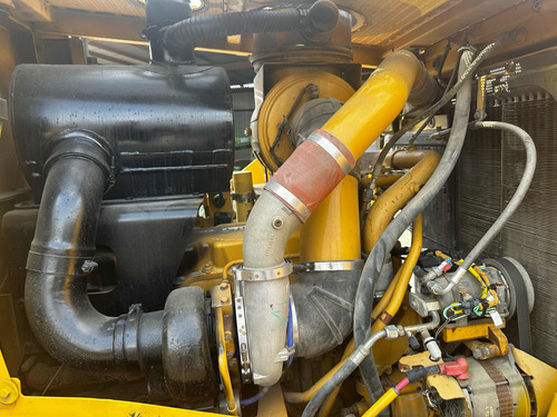 Bulldozer Caterpillar D8t Ripper Unizanco