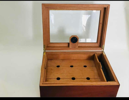 Imagen 4 de 4 de Humidor De Tabacos, Habanos Tamaño Grande