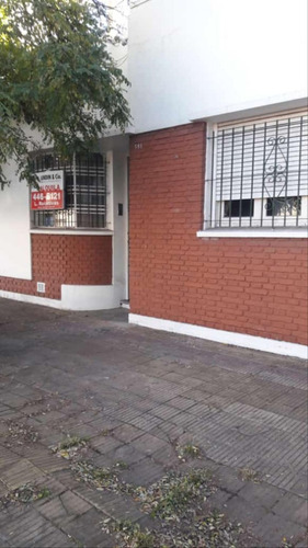 Casa En Alquiler, Apto Profesional 