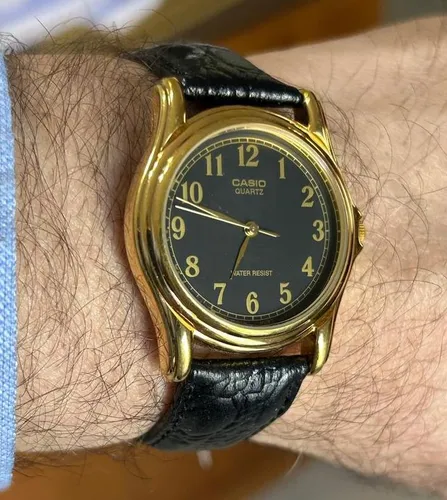 Reloj Casio Hombre Quartz Japan Sumergible Cuero Vintage