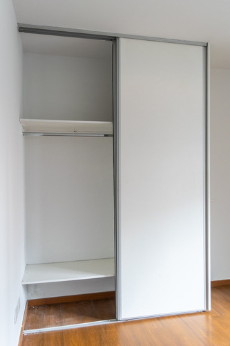 Venta Depto. 2 Amb Colegiales C/balcon, Escritorio