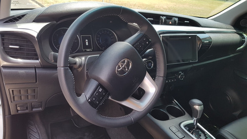Toyota Hilux 2.8 Srx 4x4 Cd 16v Diesel 4p Automático