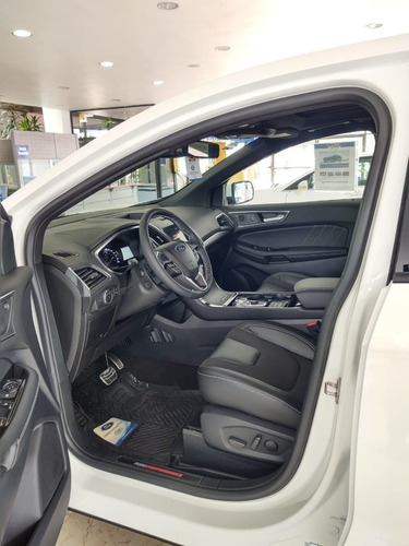 Imagen 5 de 9 de Ford Edge St