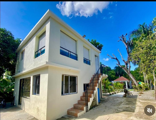 Casa Tipo Villa En San Cristobal