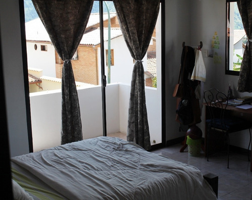 Imagen 15 de 19 de Casa En Venta Urbanización Los Cortijos