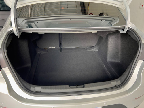 Chevrolet Onix SEDAN Plus LT 1.0 12V TB Flex Aut.