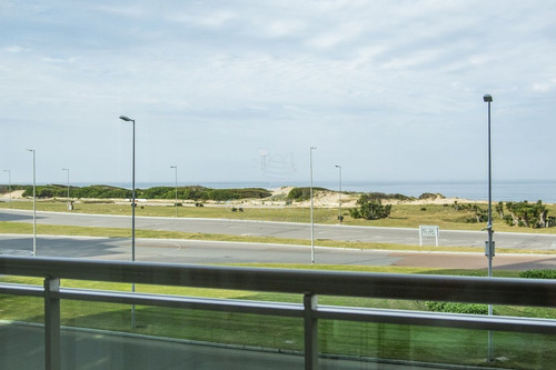 Imagen 15 de 30 de Torre Imperiale I, Esquinero - Punta Del Este Brava