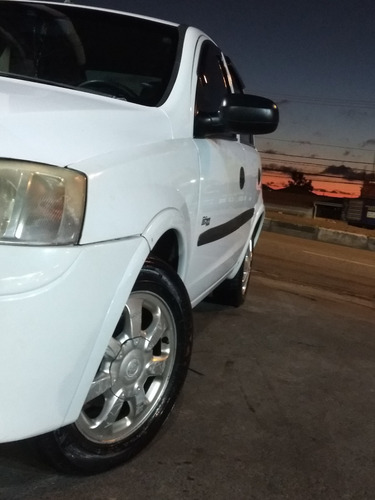 Gm Corsa Maax 2005