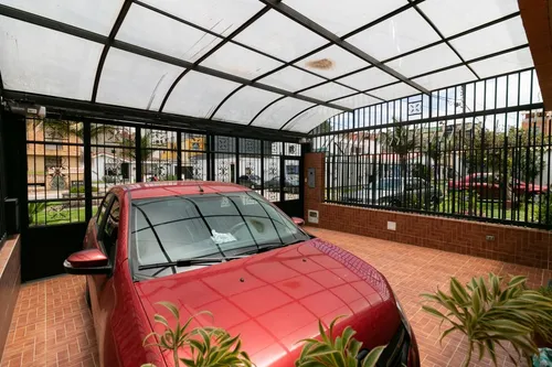 Casa En Venta En Las Villas. Cod V1051108