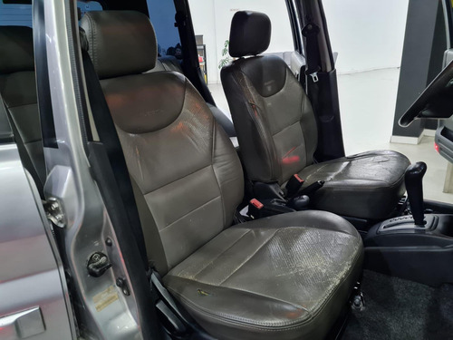 Imagem 11 de 14 de Mitsubishi Pajero Tr4 2.0 Long Range (aut) Gas. - 2007
