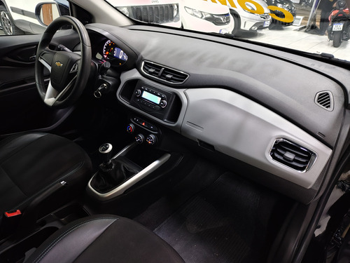 Chevrolet Onix Onix 1.0 LT SPE/4