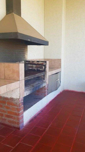 Gran Vista Excelente Ubicación Estacionamiento Y Bodega