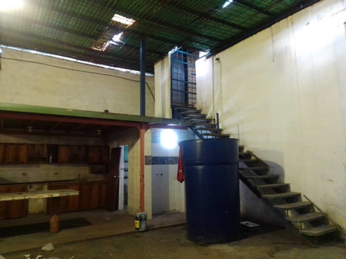 Imagen 3 de 11 de Galpon En Venta, Via Alterna De Barcelona