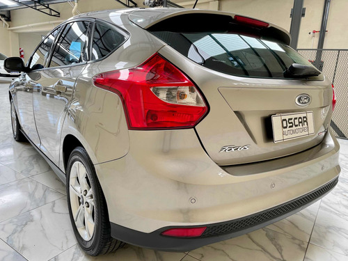 Imagen 5 de 19 de Ford Focus Se Plus 2.0 At6 Full Cuero 2014 Oscar Automotores